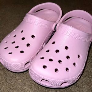 Crocs classic clog 🩰